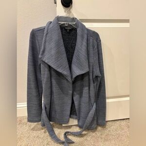 Med Banana Republic wrap jacket